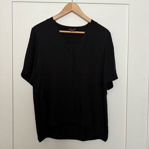 Theory Napala Silk Blouse Top Women Sz M Black Short Sleeve V Neck Office Career